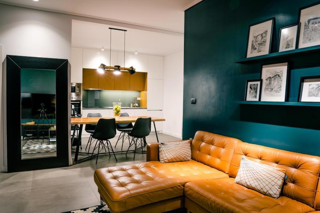 Novi'S Luxury Apartment 1 Gjirokaster Exterior photo